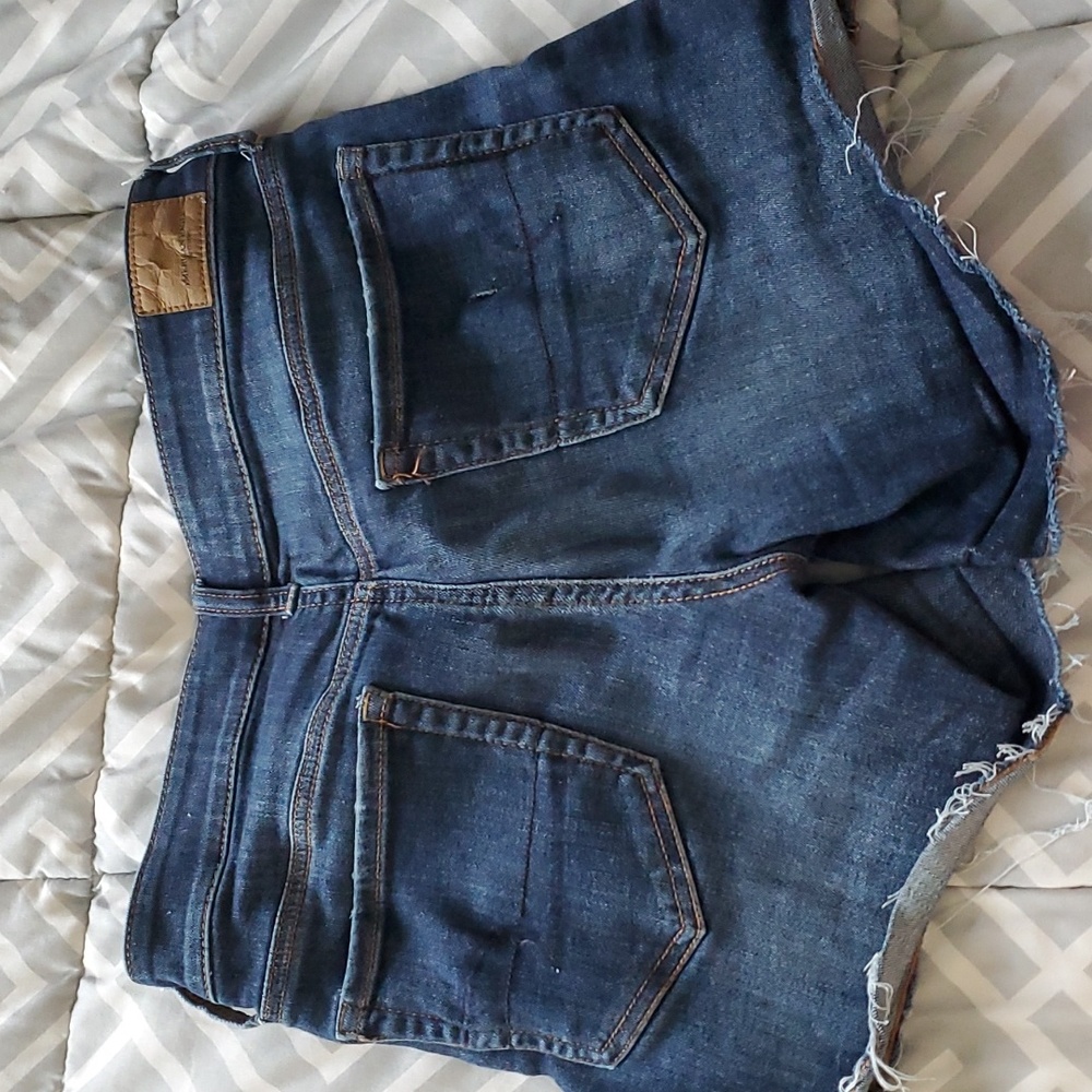 Jean Shorts - Picture 3 of 3